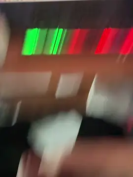 yesoui online show from November 6, 2025, 2:43 pm