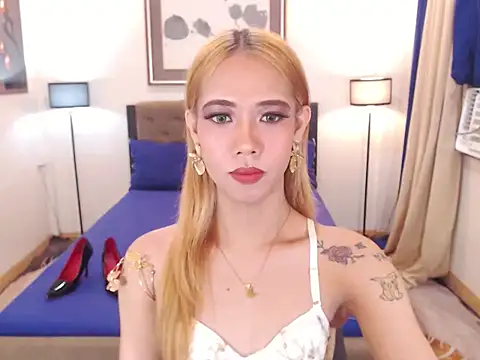 PreciousAmore online show from May 22, 2026, 10:13 am
