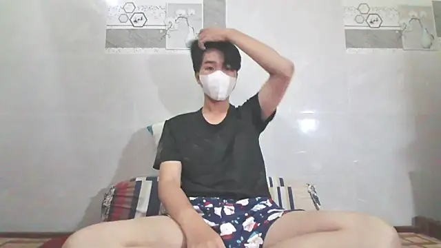 Stitchsandra online show from November 26, 2025, 5:13 pm