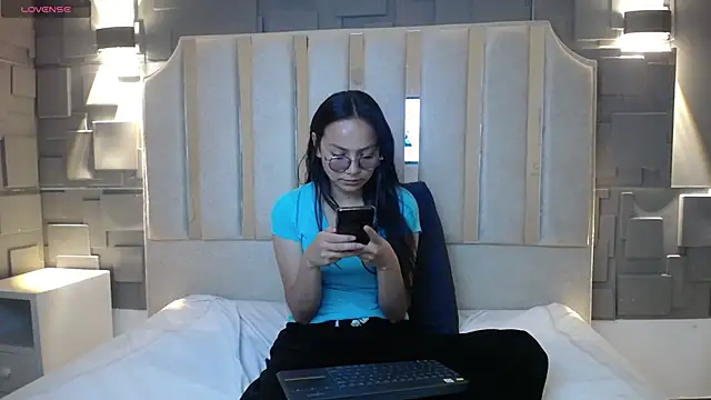 Snapshot of katalina07_1 chatting on March 15, 2026, 2:57 pm katalina07 1 online show from March 15, 2026, 2:57 pm