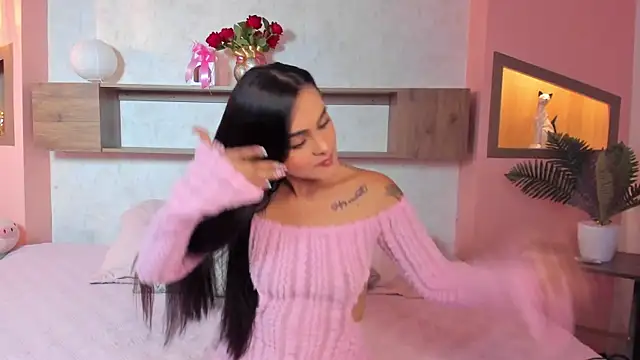 Emilly Beaumont online show from September 26, 2025, 1:51 pm