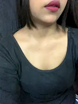 Snapshot of Rashi-48 chatting on October 2, 2025, 6:17 am Rashi-48 online show from October 2, 2025, 6:17 am