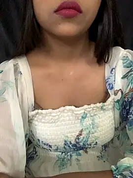 Snapshot of Rashi-48 chatting on September 11, 2025, 7:25 pm Rashi-48 online show from September 11, 2025, 7:25 pm