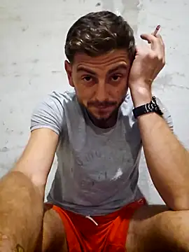 Snapshot of Alex-andru88 chatting on October 18, 2025, 2:35 am Alex-andru88 online show from October 18, 2025, 2:35 am