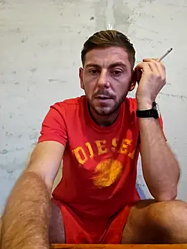 Snapshot of Alex-andru88 chatting on October 19, 2025, 8:17 am Alex-andru88 online show from October 19, 2025, 8:17 am