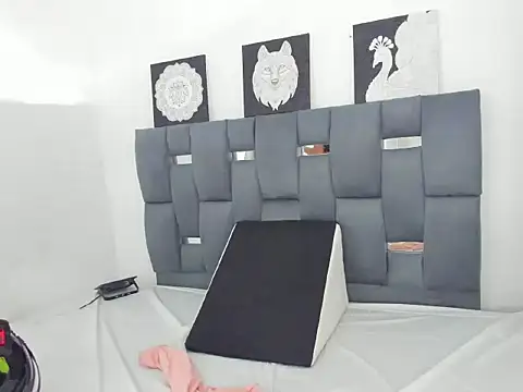 MafeStar777 online show from February 11, 2026, 5:13 pm