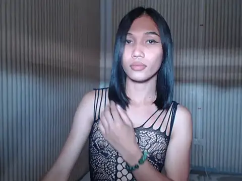 Snapshot of Urfucking_khloe1 chatting on February 14, 2026, 12:33 am Urfucking khloe1 online show from February 14, 2026, 12:33 am