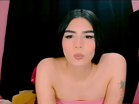 Snapshot of _crystal23_ chatting on February 7, 2026, 4:42 am crystal23 online show from February 7, 2026, 4:42 am