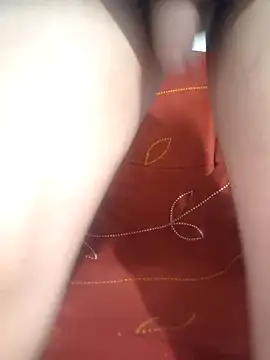 Golonzo1996 online show from April 4, 2026, 7:37 am