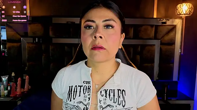 Snapshot of Aniajoness_ chatting on October 3, 2025, 3:41 am Aniajoness online show from October 3, 2025, 3:41 am