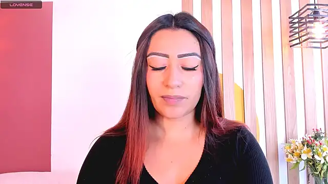 SashaGreyy  online show from October 18, 2025, 8:44 pm