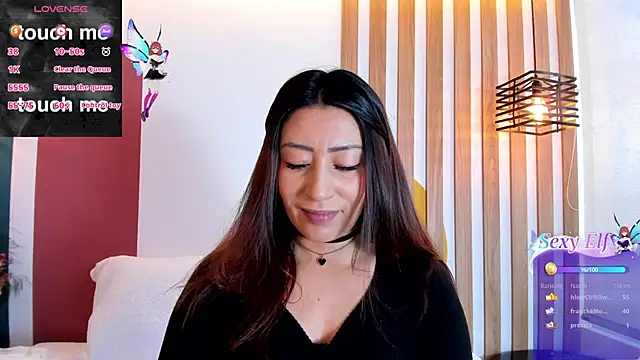 Snapshot of SashaGreyy_ chatting on February 25, 2026, 9:25 pm SashaGreyy online show from February 25, 2026, 9:25 pm