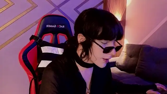 devils cry online show from November 11, 2025, 4:07 am