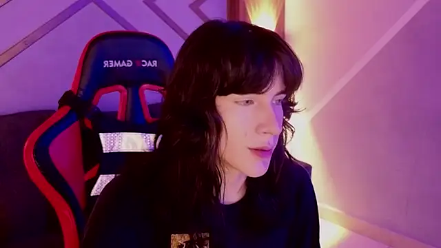 devils cry online show from October 25, 2025, 4:00 am