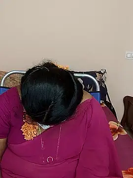 Snapshot of telugu_Geetha30 chatting on February 4, 2026, 12:11 pm telugu Geetha30 online show from February 4, 2026, 12:11 pm