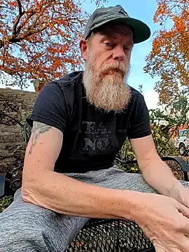 sizableunicorn7 online show from November 6, 2025, 10:36 pm