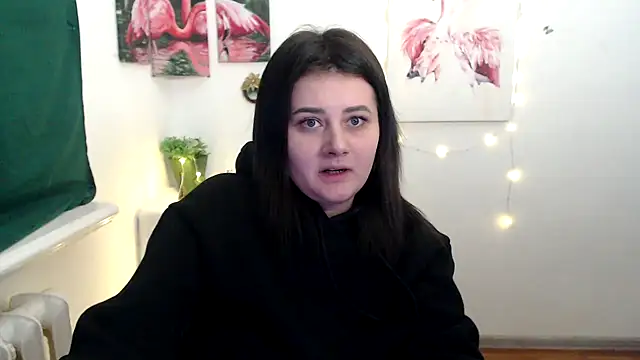 Katrin kiss  online show from October 3, 2025, 10:17 am