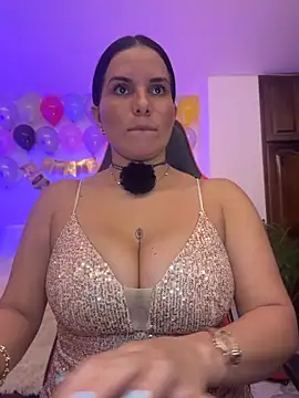 carol cruz133 online show from April 25, 2026, 11:24 pm