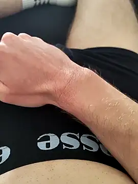 Snapshot of _-neo-_ chatting on October 23, 2025, 2:16 pm -neo- online show from October 23, 2025, 2:16 pm