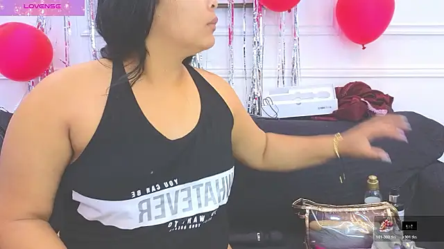 Snapshot of Daisy_Price chatting on February 16, 2026, 10:58 am Daisy Price online show from February 16, 2026, 10:58 am