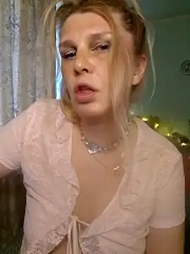 Snapshot of TsPostophere chatting on March 30, 2026, 9:33 am TsPostophere online show from March 30, 2026, 9:33 am