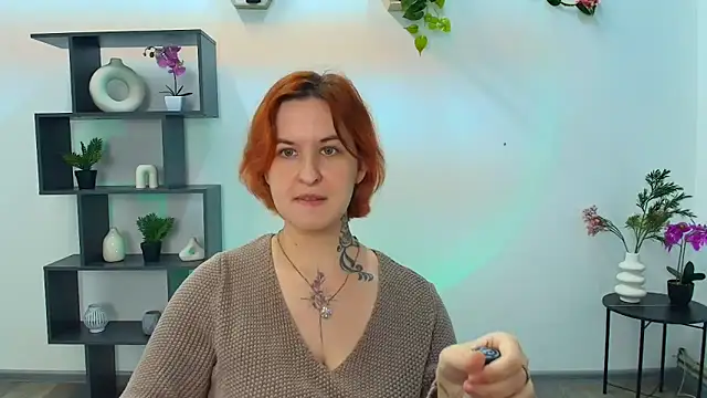 RubyHolmess online show from October 9, 2025, 5:46 pm