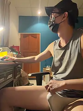 Rmangotw online show from December 21, 2025, 2:08 pm