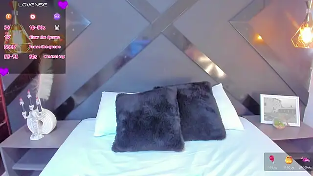 amber blisss online show from November 11, 2025, 12:33 pm