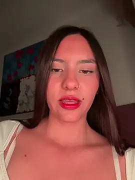 Snapshot of Katie_rawwww chatting on October 6, 2025, 1:51 am Katie rawwww online show from October 6, 2025, 1:51 am