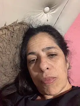 Snapshot of Luna_Velvett chatting on April 15, 2026, 1:00 am Luna Velvett online show from April 15, 2026, 1:00 am