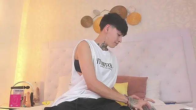 Snapshot of b3k_afrodict chatting on February 9, 2026, 3:15 am b3k afrodict online show from February 9, 2026, 3:15 am