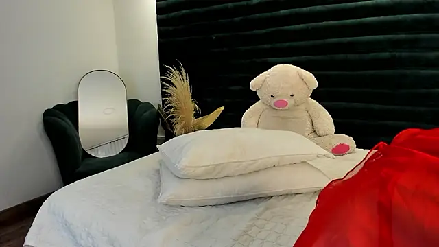 Snapshot of LiliCarterm chatting on March 12, 2026, 2:39 am LiliCarterm online show from March 12, 2026, 2:39 am