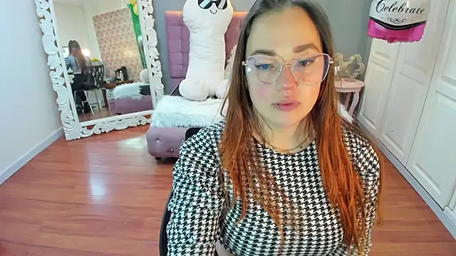 Snapshot of Tammy_parker_ chatting on October 2, 2025, 4:27 am Tammy parker online show from October 2, 2025, 4:27 am