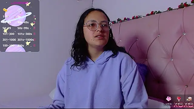 manumeow1 online show from December 2, 2025, 10:11 pm