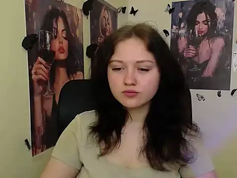 Snapshot of LadyAlice_ chatting on April 13, 2026, 6:17 am LadyAlice online show from April 13, 2026, 6:17 am