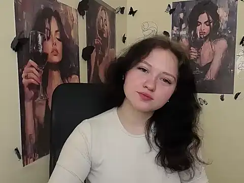 Snapshot of LadyAlice_ chatting on April 4, 2026, 5:14 am LadyAlice online show from April 4, 2026, 5:14 am