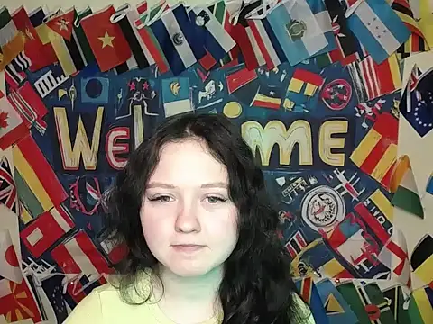 LadyAlice  online show from December 18, 2025, 6:51 am