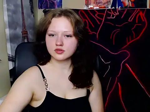 LadyAlice  online show from July 9, 2026, 6:14 am