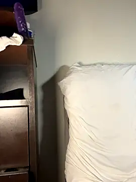 rubywithpearls online show from October 8, 2025, 1:23 pm