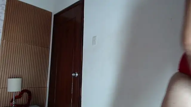 LilihtMature online show from May 22, 2026, 5:33 pm