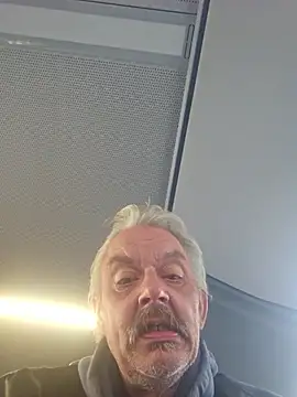 Fonse1860 online show from November 14, 2025, 9:24 am