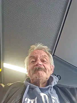 Fonse1860 online show from November 13, 2025, 9:35 am