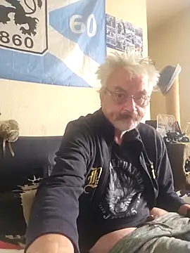 Fonse1860 online show from October 15, 2025, 8:44 am