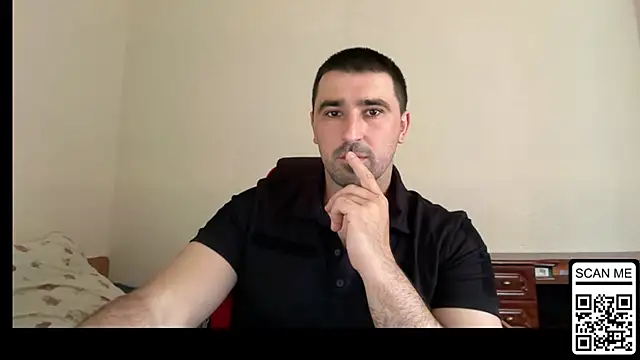 Snapshot of Hard_to_Obey chatting on June 21, 2026, 11:38 am Hard to Obey online show from June 21, 2026, 11:38 am