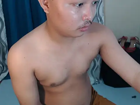 Lustfulljohnx online show from May 19, 2026, 12:04 am