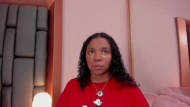 LisaMendez online show from March 10, 2026, 3:54 am