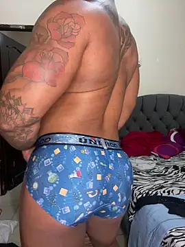 royvergon23cm online show from September 21, 2025, 4:28 am