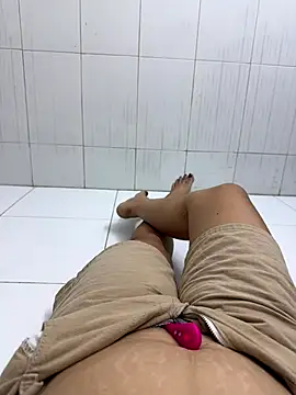 sharon-Hanna online show from September 26, 2025, 3:46 am