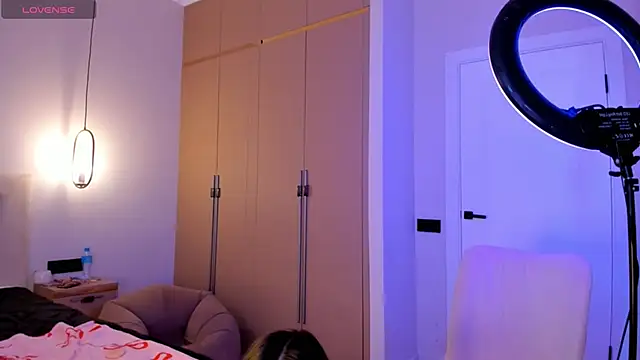 Snapshot of koyoomi chatting on October 29, 2025, 6:34 am koyoomi online show from October 29, 2025, 6:34 am