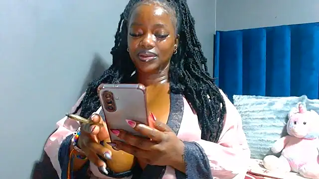 Candycrush2555 online show from June 11, 2026, 4:09 am